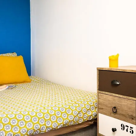 Cosy Entre Vieux Port Et Marche Λα Ροσέλ