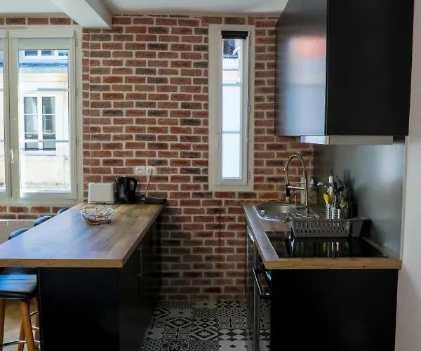 Cosy Entre Vieux Port Et Marche La Rochelle (Charente-Maritime)